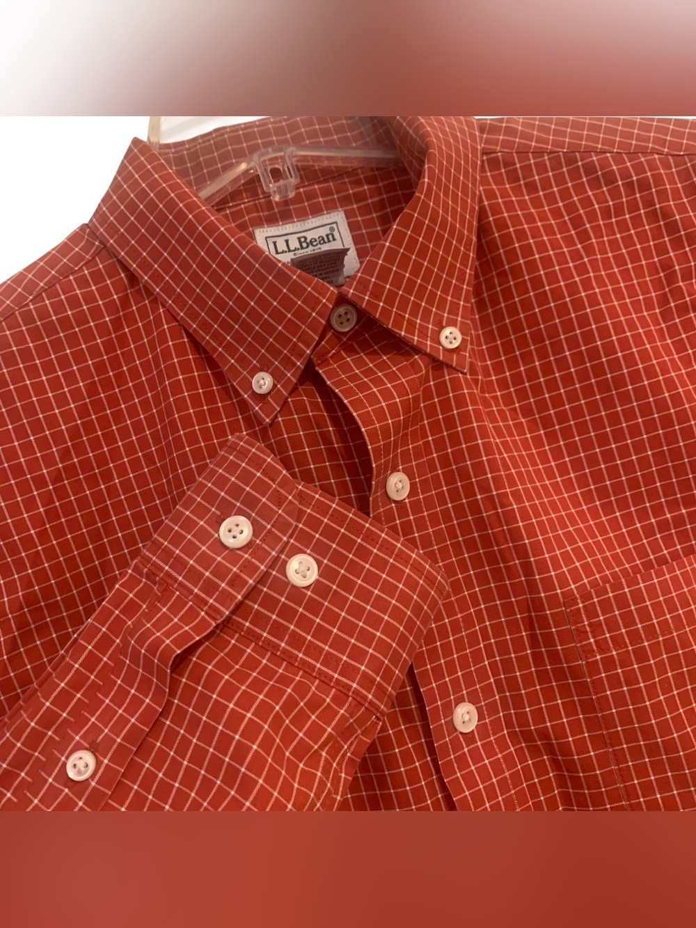 L.L.Bean Red & White Plaid Long Sleeve Shirt Button Down Slightly Fitted Men’s M